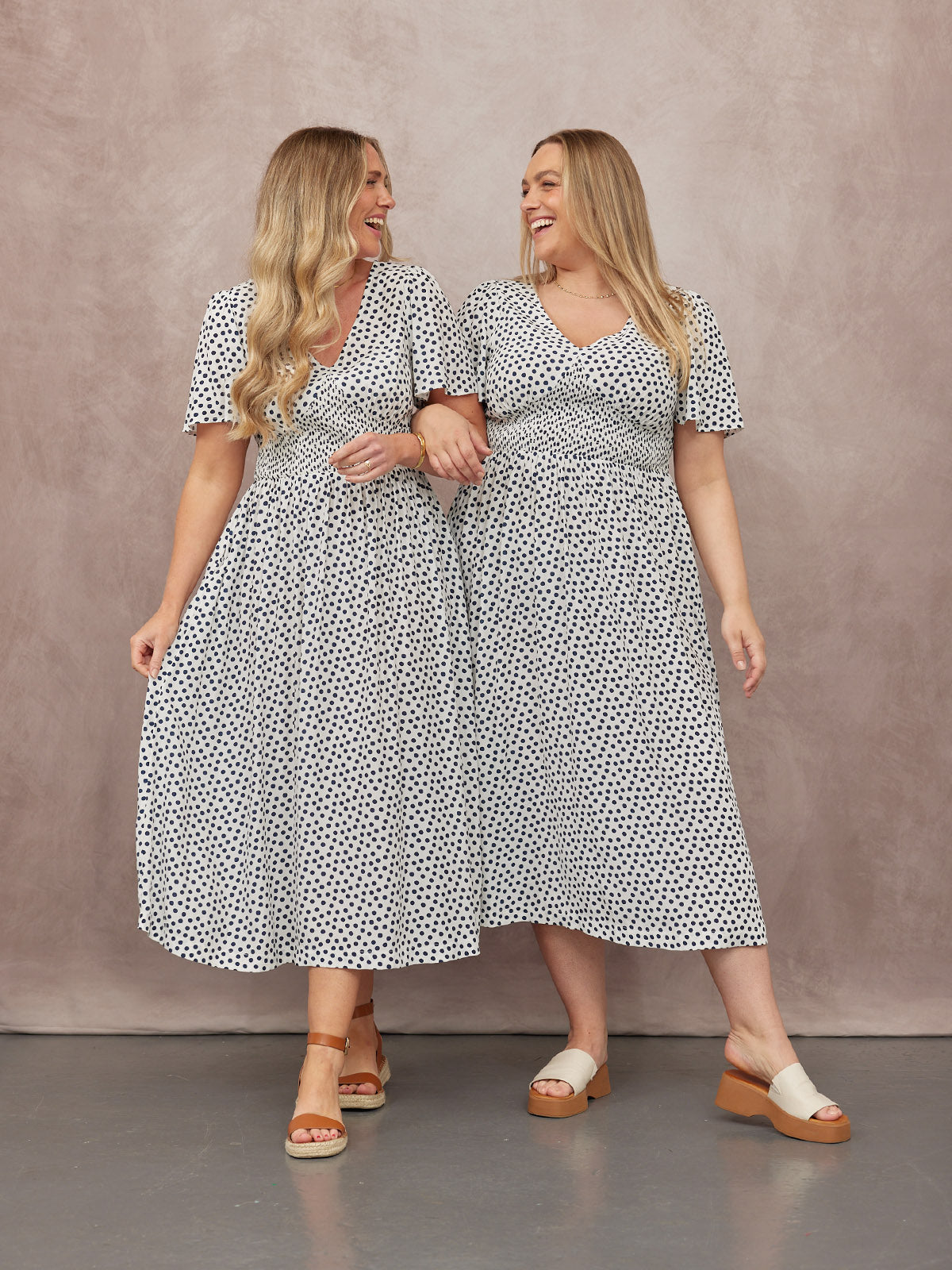 Maddie Short Sleeve Dress - Polka Dot Print