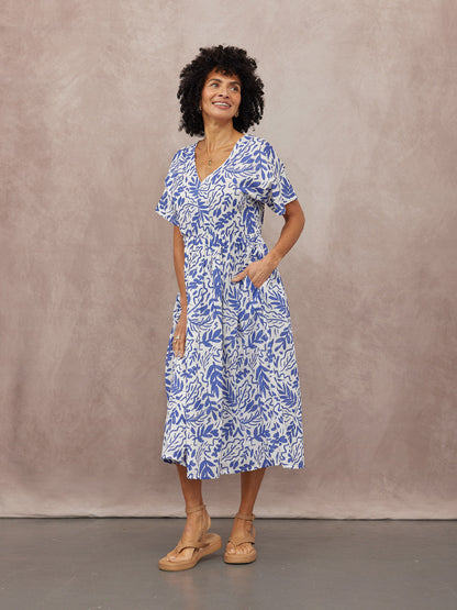 Fern Relaxed Dress - Blue & White Leaf Print