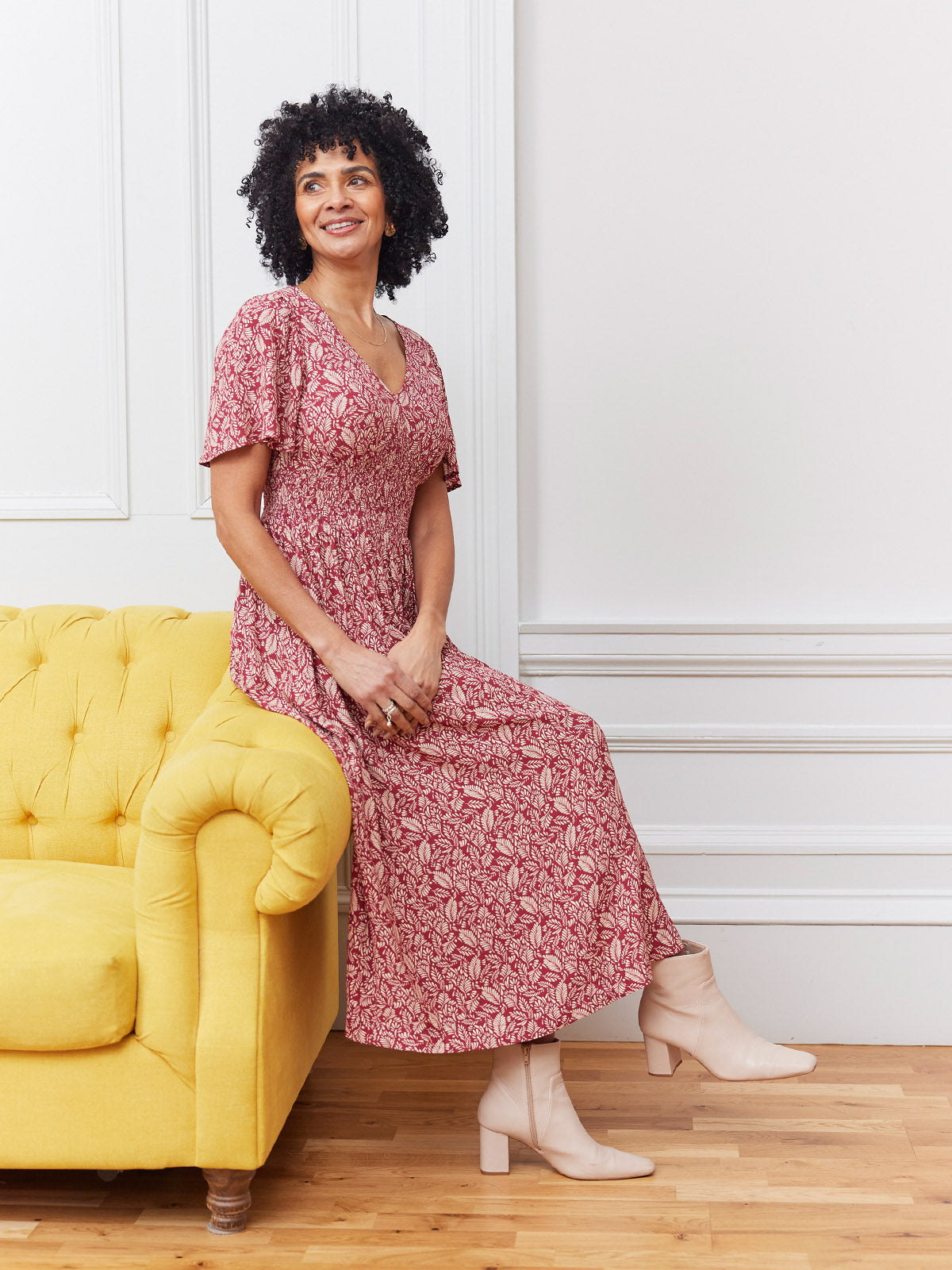 Maddie Short Sleeve Dress - Maroon Leaf Print