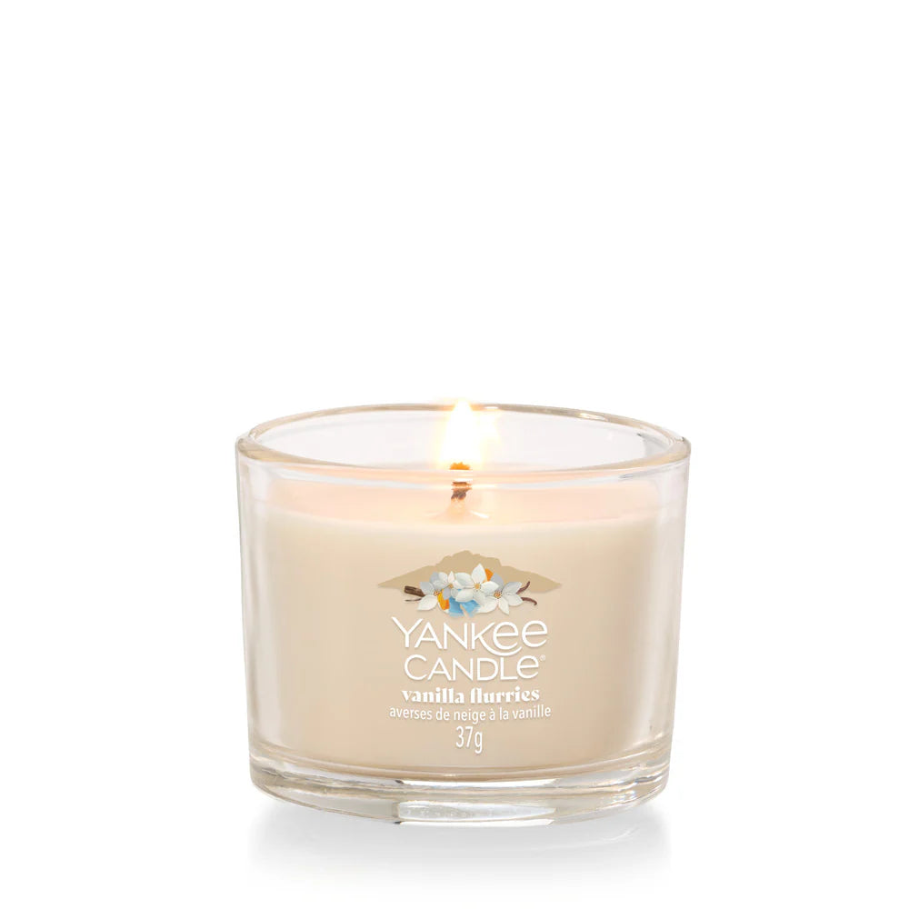 Vanilla Flurries Signature Glass Votive
