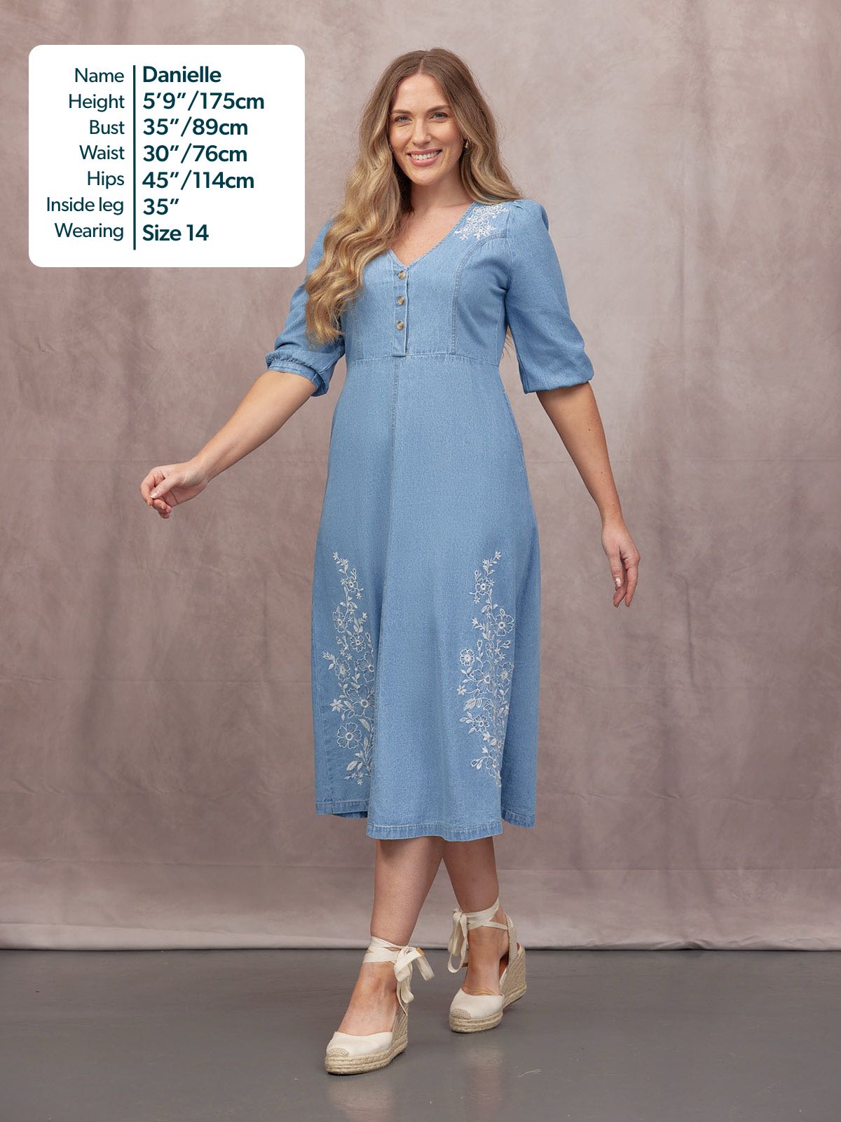 Lisa Embroidered Denim Dress - Light Wash Denim